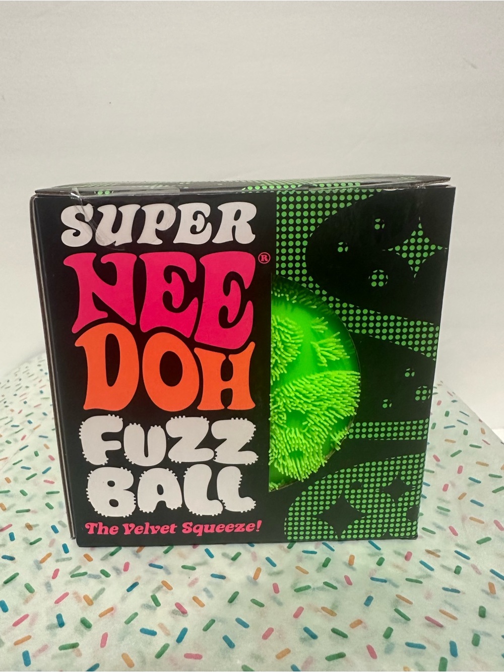 Super NeeDoh Neon Green Fuzz Ball